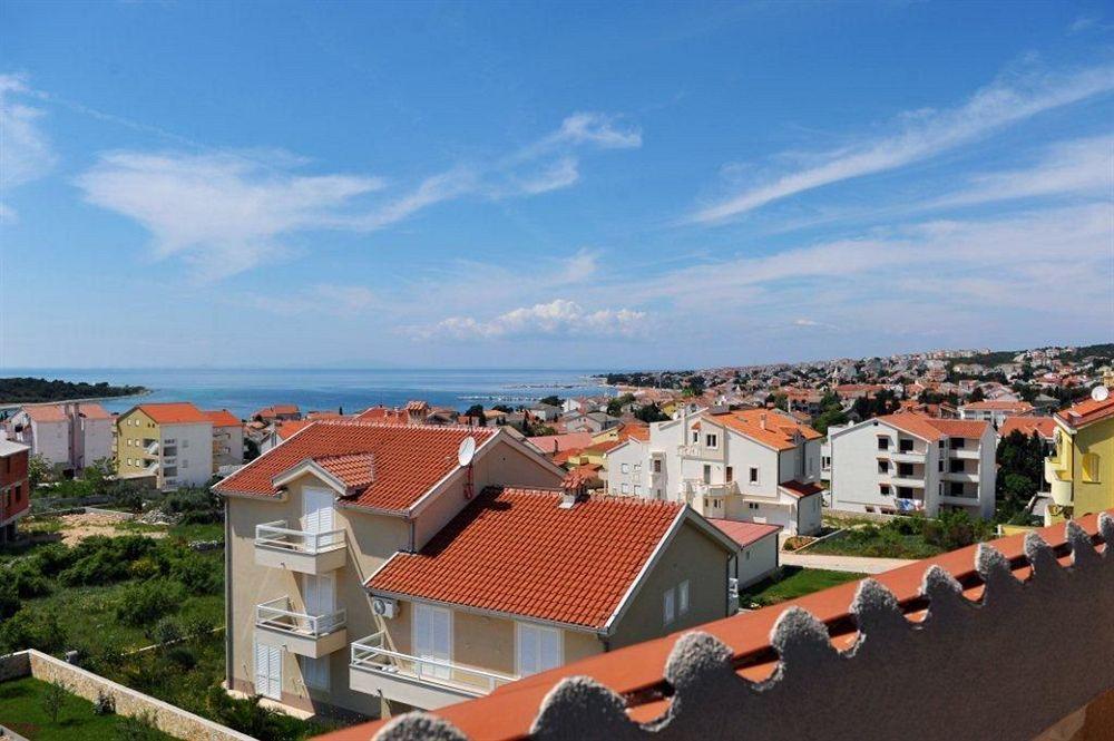 Pansion Villa Bok Novalja Ngoại thất bức ảnh