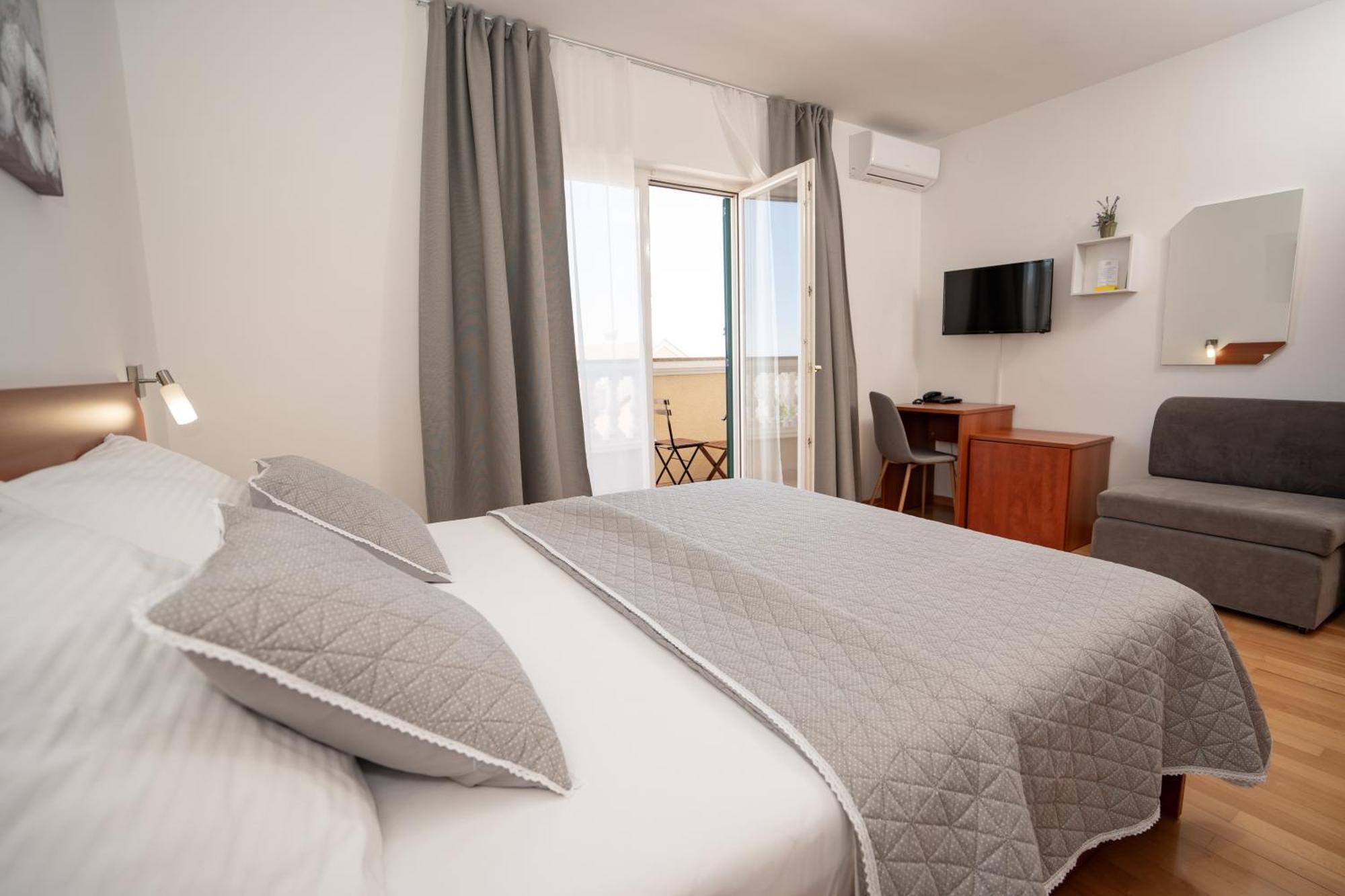 Pansion Villa Bok Novalja Ngoại thất bức ảnh
